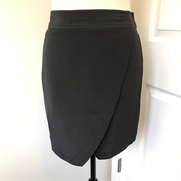 MADEWELL | Silk Parkway Skirt - Picture 3 of 7
